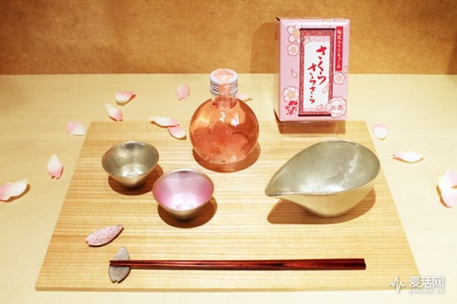 春日花草点缀我的家,春日暖阳户外用品