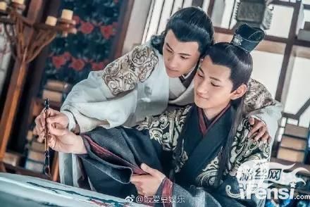 晏紫东蒋梓乐是恋人吗,晏紫东蒋梓乐互动视频