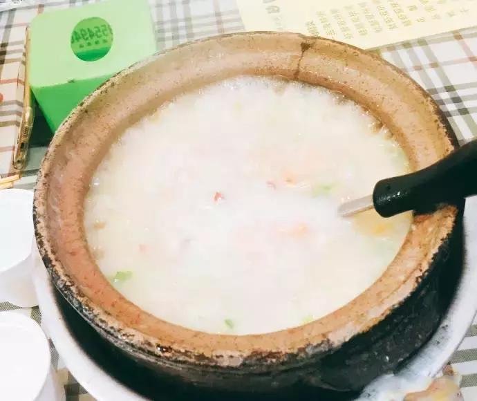 直男别再傻傻叫女朋友多喝热水了,直男们别再回复多喝热水