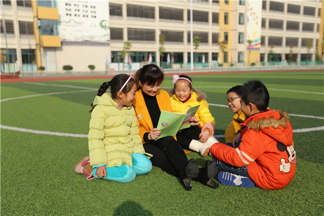 鍏畨閲戝畨鍖烘竻姘存渤瀛︽牎,鍏畨甯傛竻姘存渤瀛︽牎鏁欒偛