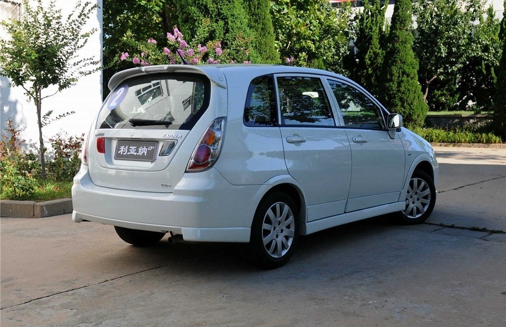 这辆两厢轿车不到5万，进口发动机大空间超级耐用但几乎无人知