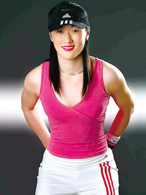 雅典奥运女排最美冠军喜得千金女排又有最快副攻接班人了？