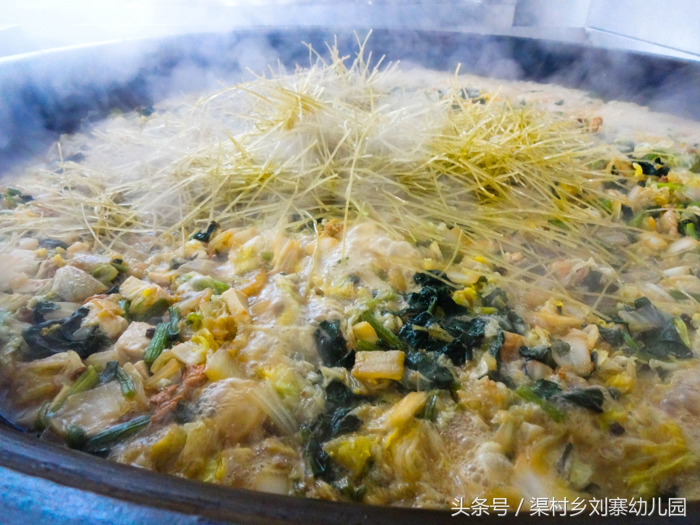 孩子每天在刘寨幼儿园吃什么呢？·孩子成长日记第二期