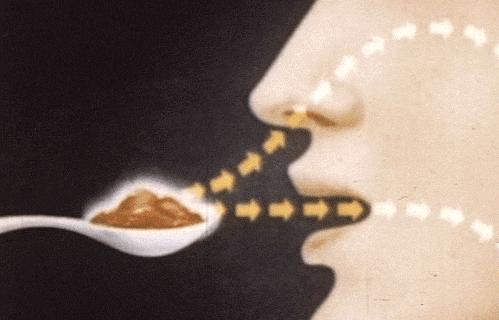 最近流行舔一种又黑又硬的东西，我反正是下不去嘴