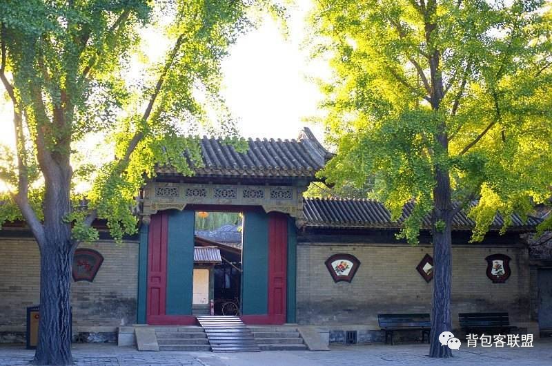 颐和园旅游攻略直播,颐和园旅游攻略门票多少钱