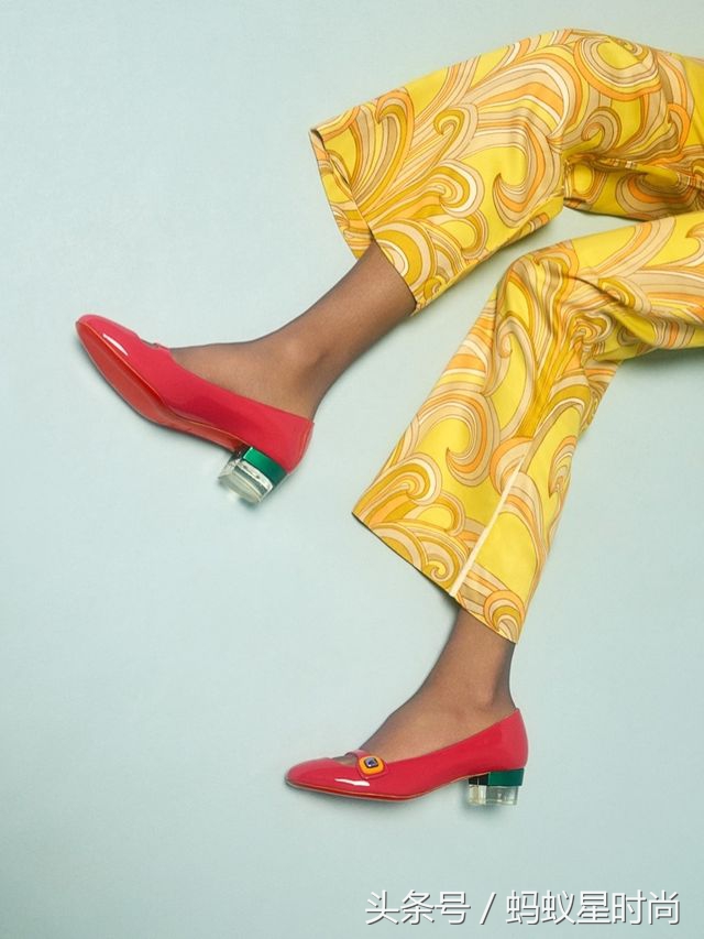 2018限量款christianlouboutin,christianlouboutin黑色和金色