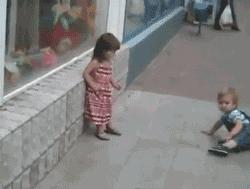 开心时刻——别人家的足底按摩师与我家的……