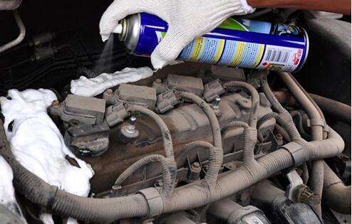使用假机油对汽车有什么危害,假机油危害发动机的图片