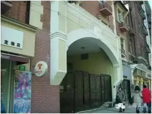 我很怀念以前的母校,我的母校没了什么意思