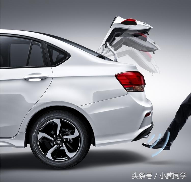 16年东南菱致v5自动多少钱合适,2013年东南v5菱致现在能卖多少钱