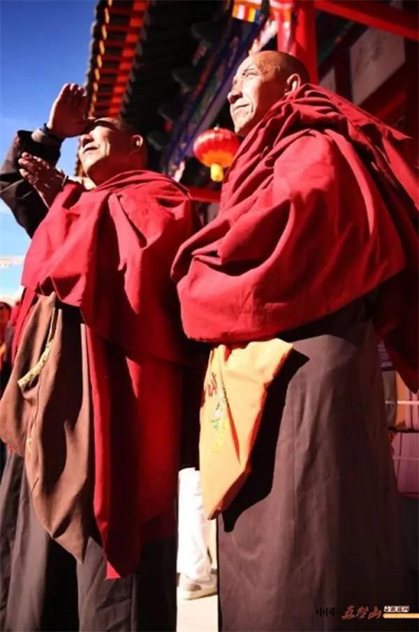 五台山旺季人流量是多少,四月上旬游五台山是旺季吗