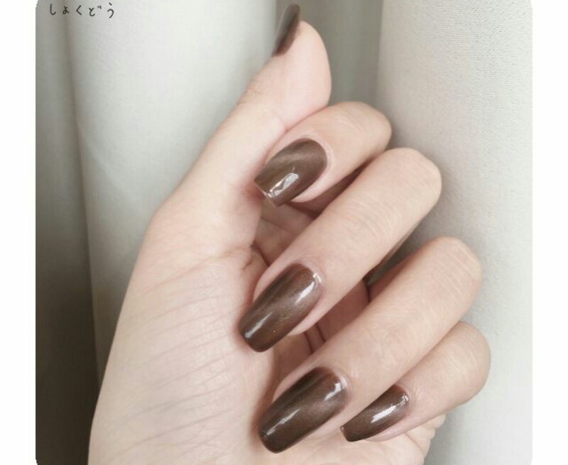 最好看最流行的猫眼美甲,十个不同颜色的猫眼美甲