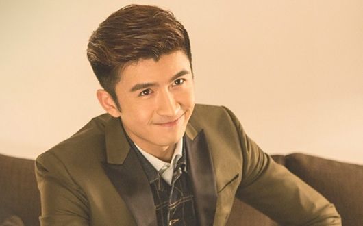 他是杨幂工作室演员,他是杨幂公司的艺人