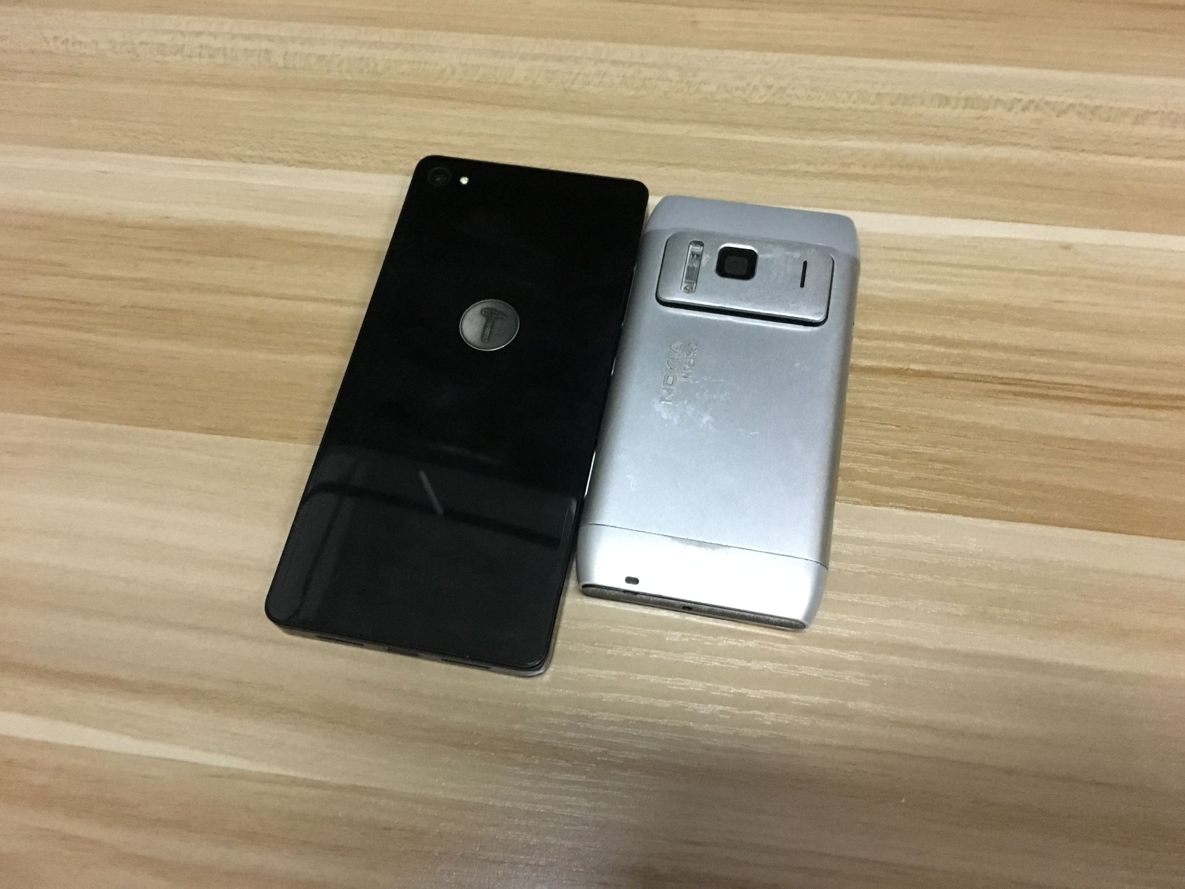 属于90后的独特回忆,诺基亚n8经典老款