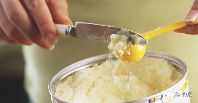 恐怖!中国查获10吨假奶粉!制假窝点现大量澳洲品牌奶粉空罐!A2断货,爱他美停产,妈妈们长点心!