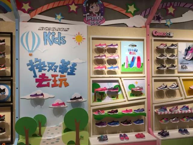 斯凯奇一双鞋价格,斯凯奇鞋一双800多