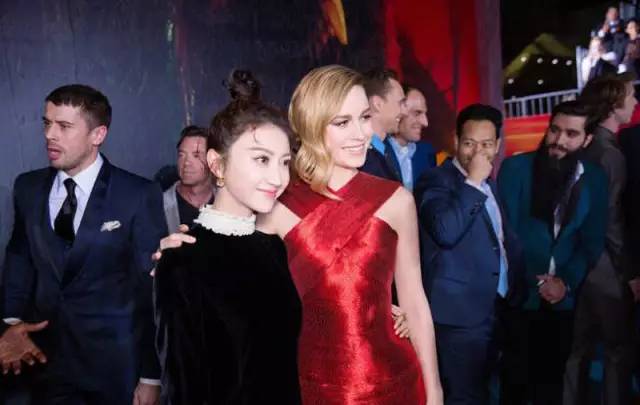 景甜皮肤屏障修护保湿,美容做什么护理可以提亮皮肤