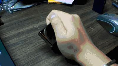 火到爆的玩法,火机花式玩法手指带火教学