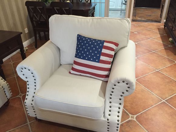 75平米两室一厅装修简美,75平顶楼带阁楼的装修清单