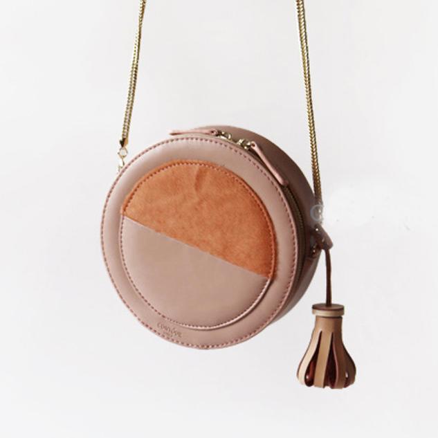 韩妞正疯的手鼓包，啥都罩得住