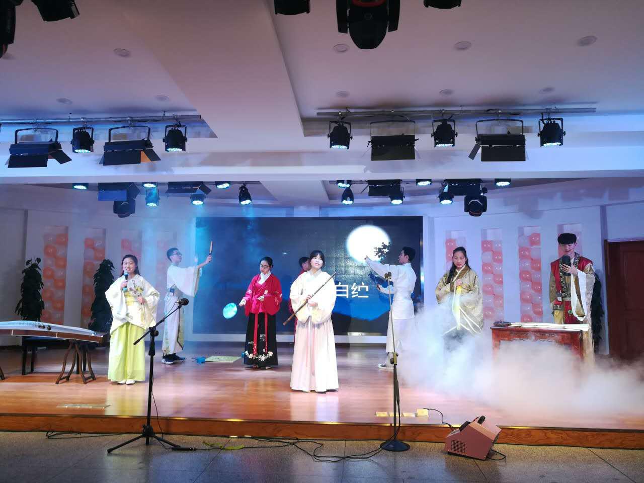 “为幸福人生奠基”系列报道——带你分分钟看懂师大实外