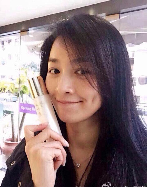 能把卖面膜说成是做慈善，此种营销不服不行，张庭or鸡汤女王？