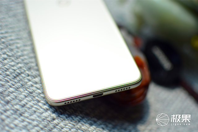 荣耀8青春版深度测评,荣耀8青春版有什么高级功能