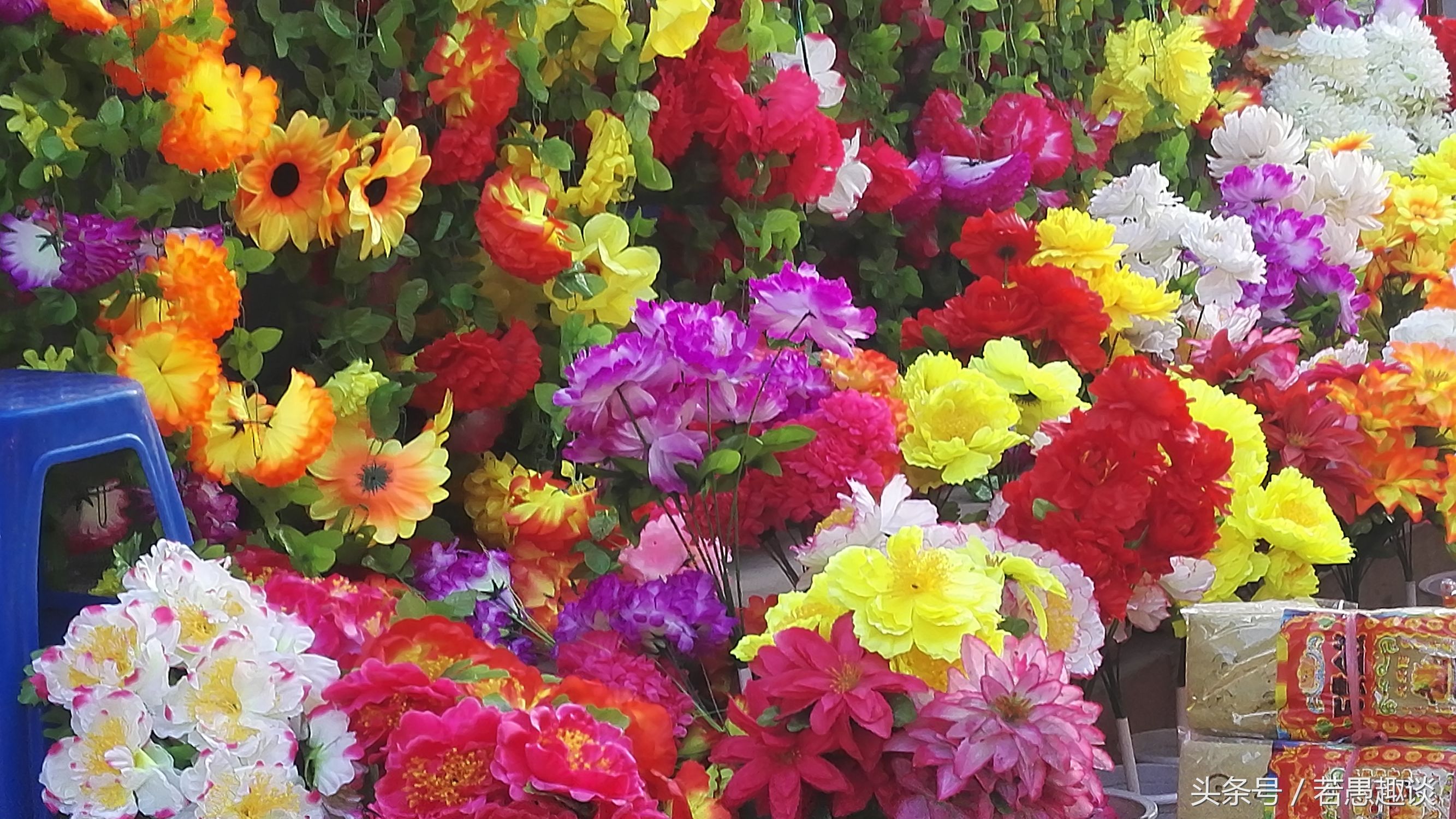 人死了在另一个世界会遇见亲人吗,逝去的亲人会以另一种方式存在