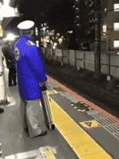 献血400ml会头晕严重不,第一次献血头晕出虚汗怎么回事