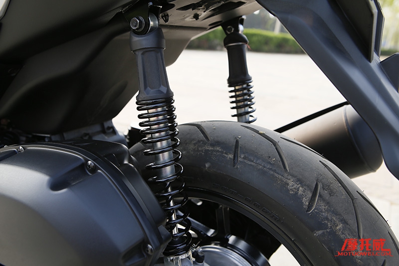 nvx155雅马哈踏板,雅马哈nvx155试驾