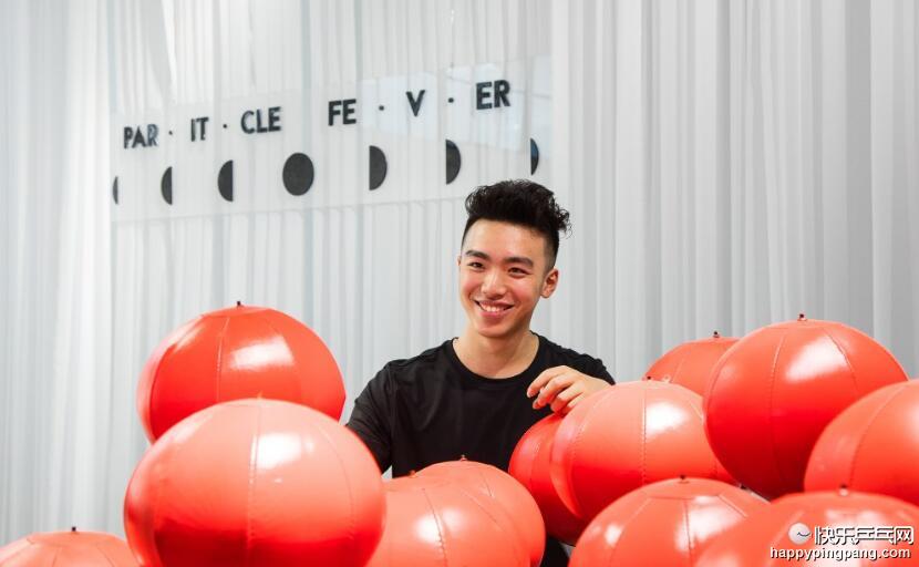 上海时装周走秀蓝衬衫,上海时装周走秀在哪里