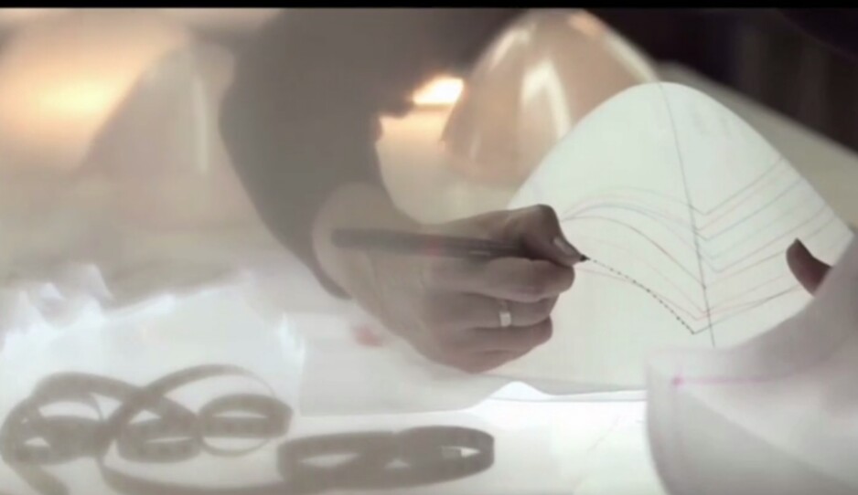 外塑型内调理，嘉丝奈BEE能量芯片养生内衣引万人追捧