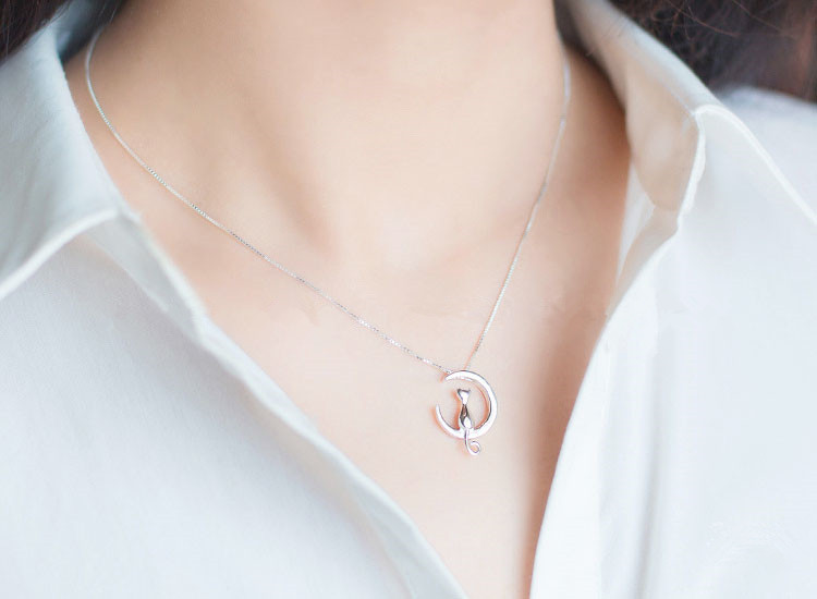 有了这几款项链，就连闺蜜也会对你羡慕不已，纯银材质不会过敏