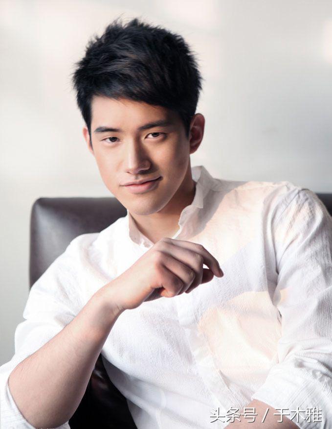 三个铠甲召唤人都怎么样了,五大铠甲勇士召唤人现在咋样了