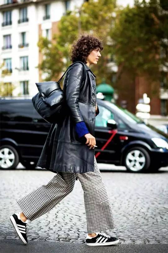 人气爆火的鞋,最近火爆了网红鞋