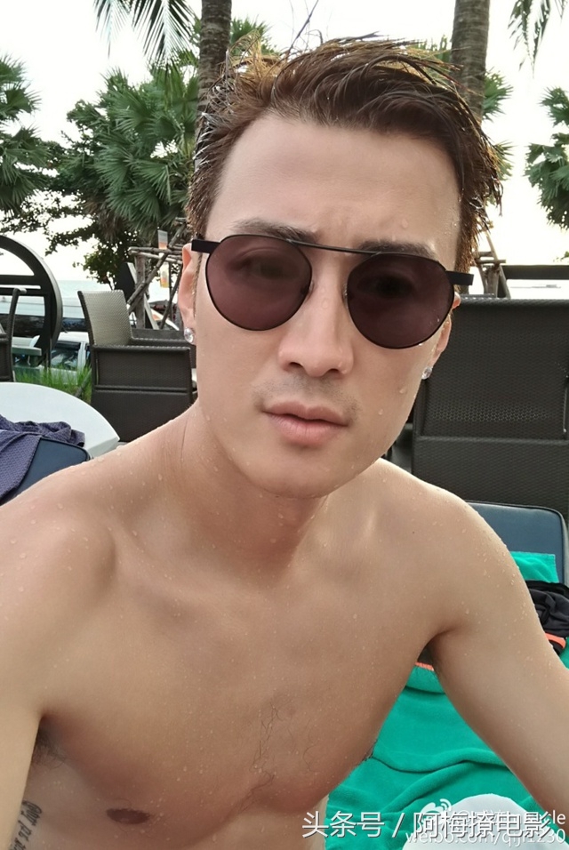 小鲜肉肌肉模特,白百何小鲜肉的照片