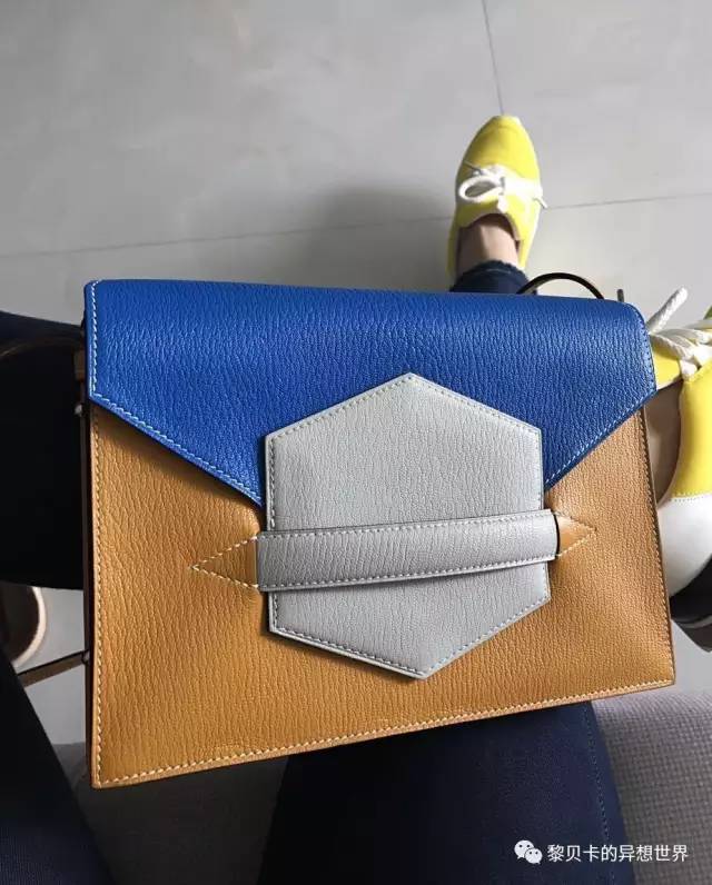 不想出门一出门就烦,不想出去但一出去就很嗨