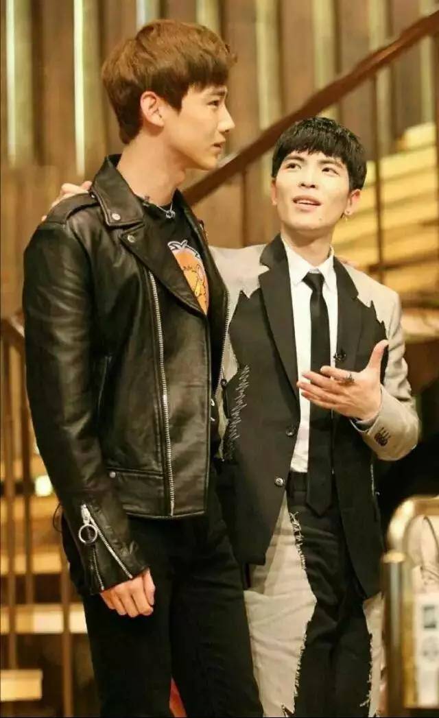 白敬亭吻戏王嘉尔,萧敬腾白敬亭王嘉尔三人关系