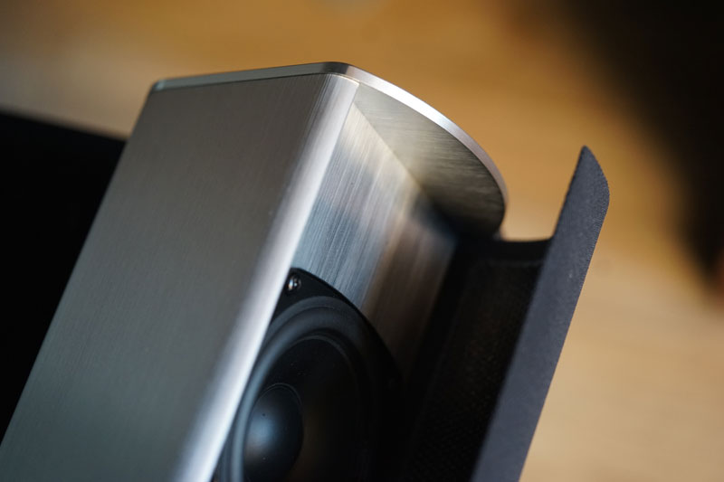 新家客厅又一选择！瑞士手工制造Piega全金属家庭影院解密