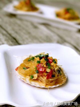 烤扇贝粉丝蒜蓉做法视频,蒜蓉粉丝烤扇贝菜谱简单又漂亮