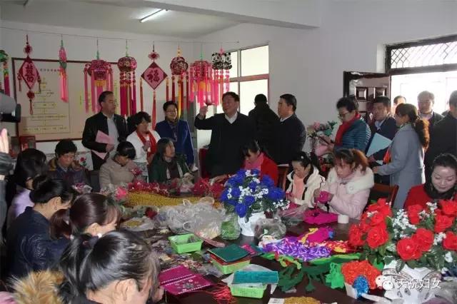 省政协调研武威市天祝县陇原巧手示范基地—巧红绣绣坊