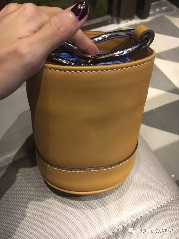 不想出门一出门就害怕,不想出门一要出门就焦虑