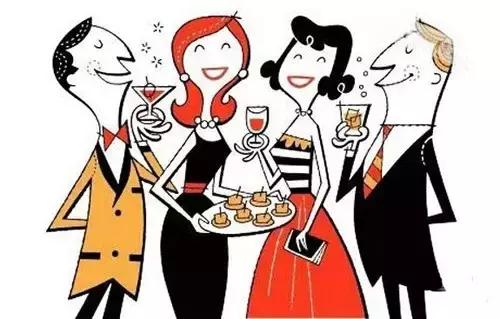 女人晚上喝点红酒的好处和坏处,每天喝点红酒有什么好处