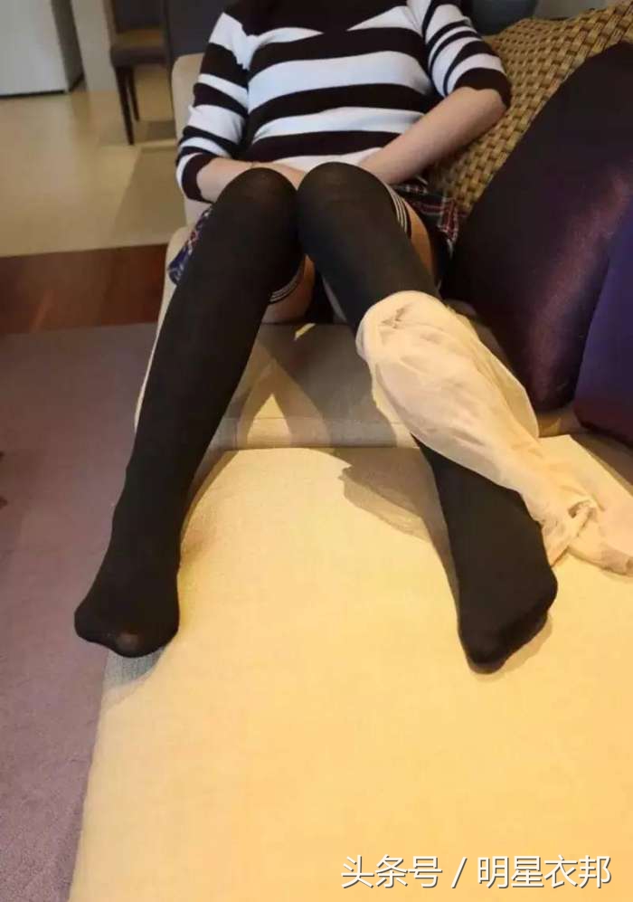 日本初中生过膝长筒袜,日本女生过膝长靴