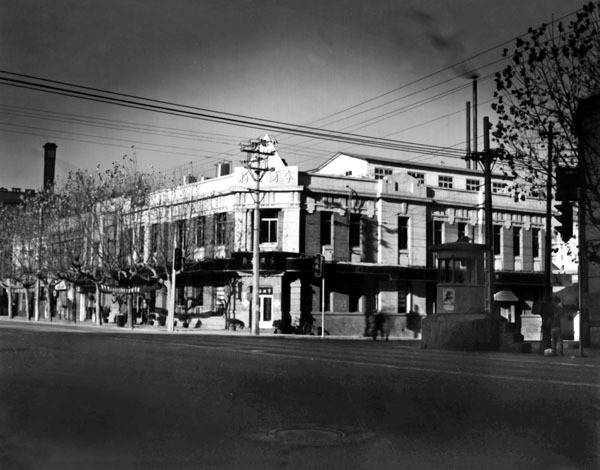 循着时间的绳索｜老大连的繁华商业带