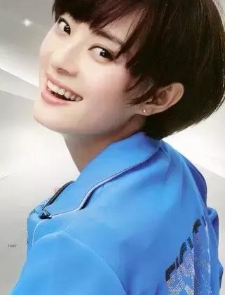 一济南姑娘,自从换了这个发型,前男友就约她吃饭了!