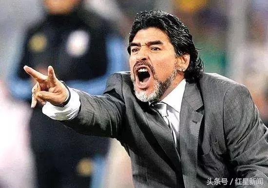 球王马拉多纳最后一次来华,球王马拉多纳回应c罗