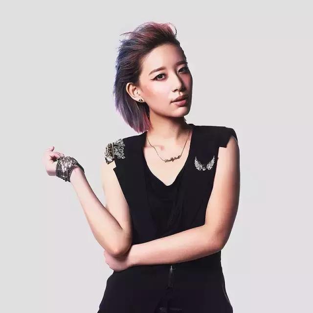 明星开的淘宝店,明星开的淘宝店靠谱吗