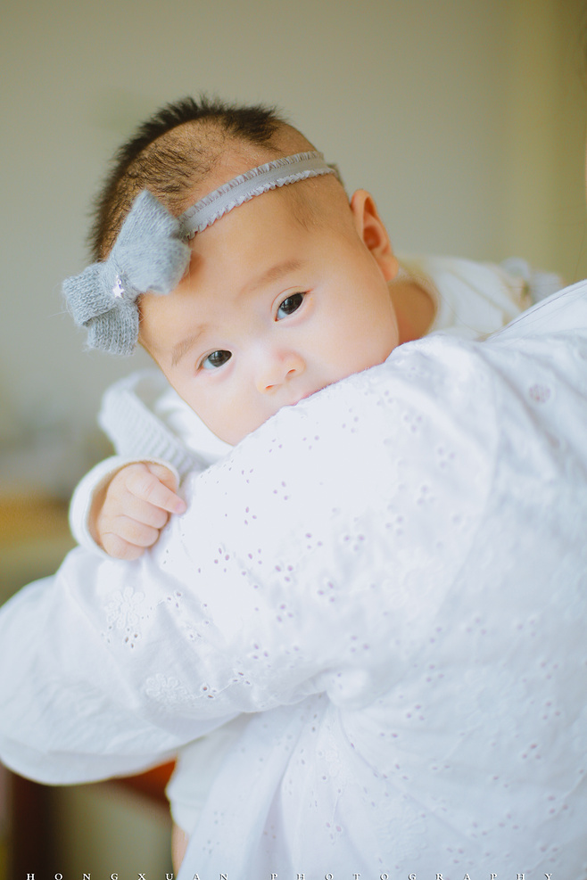 宝宝照瞬间抓拍花絮,10个视频宝宝萌照合集