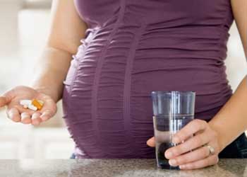 怀孕早期要特别注意防流产,孕早期应该避免的三种行为